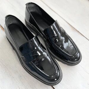 Bernardo 1946 Chandler Lug-Sole Loafer Black Soft Patent Leather Women's US 10M